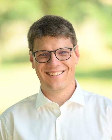 Philip V'kovski-Kratzel, PhD